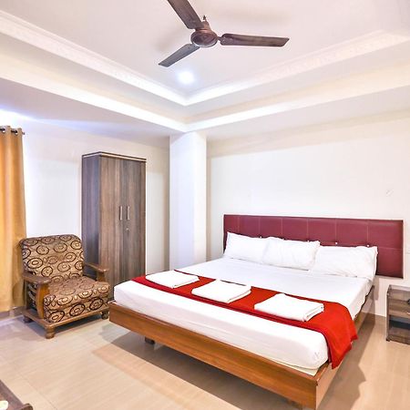 Hotel Golden Bliss Puduccseri Kültér fotó