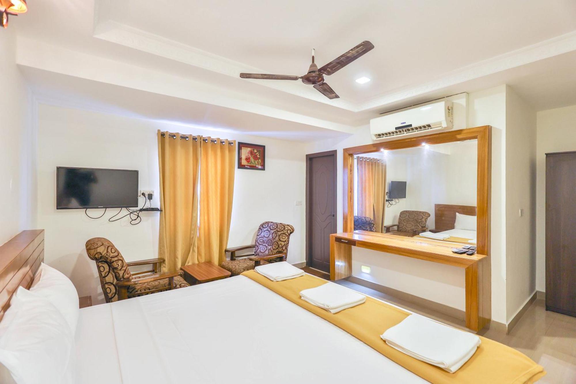 Hotel Golden Bliss Puduccseri Kültér fotó
